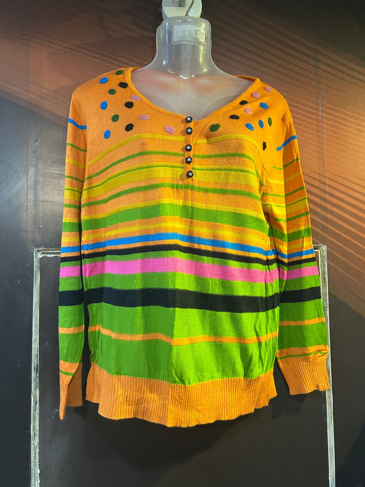 Sweatshirt Yellow & Green, Black Design 4(6.11.25)