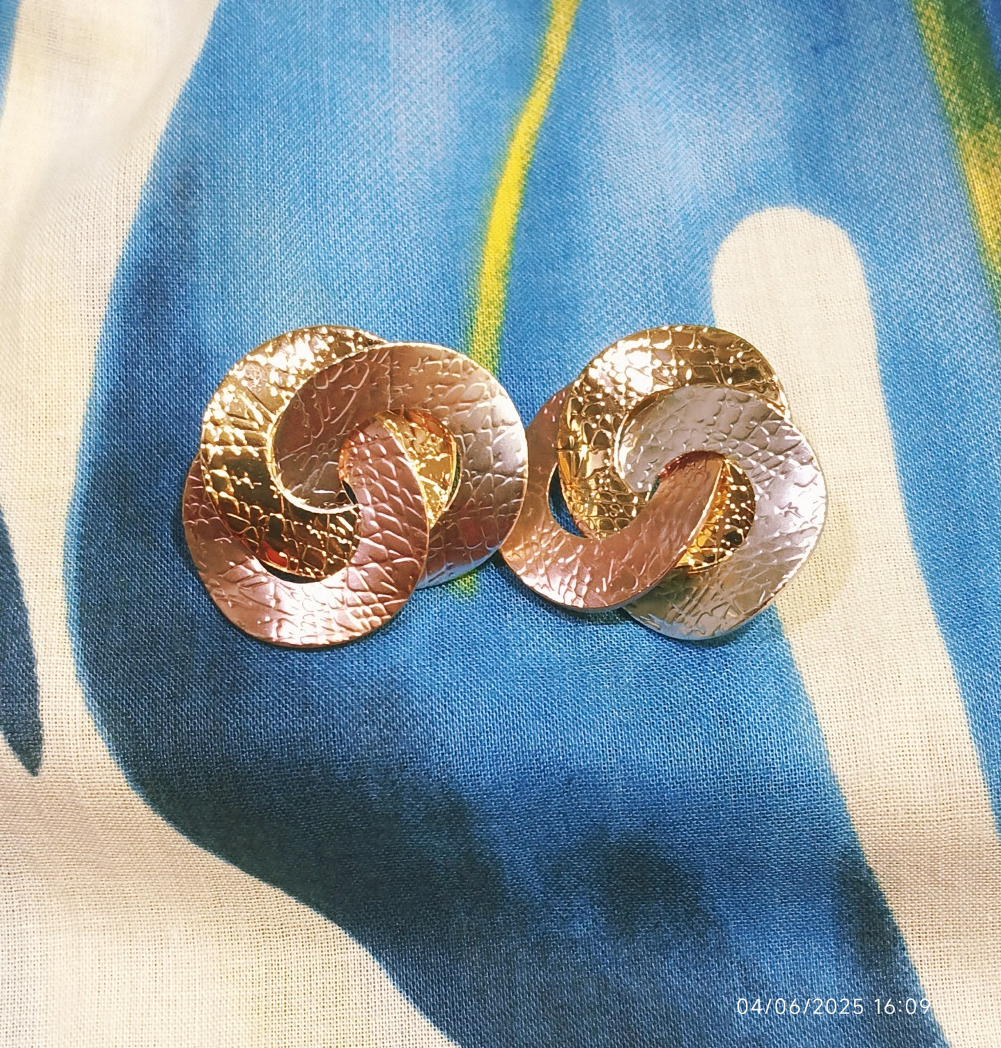 Earrings golden silver rose gold rings 