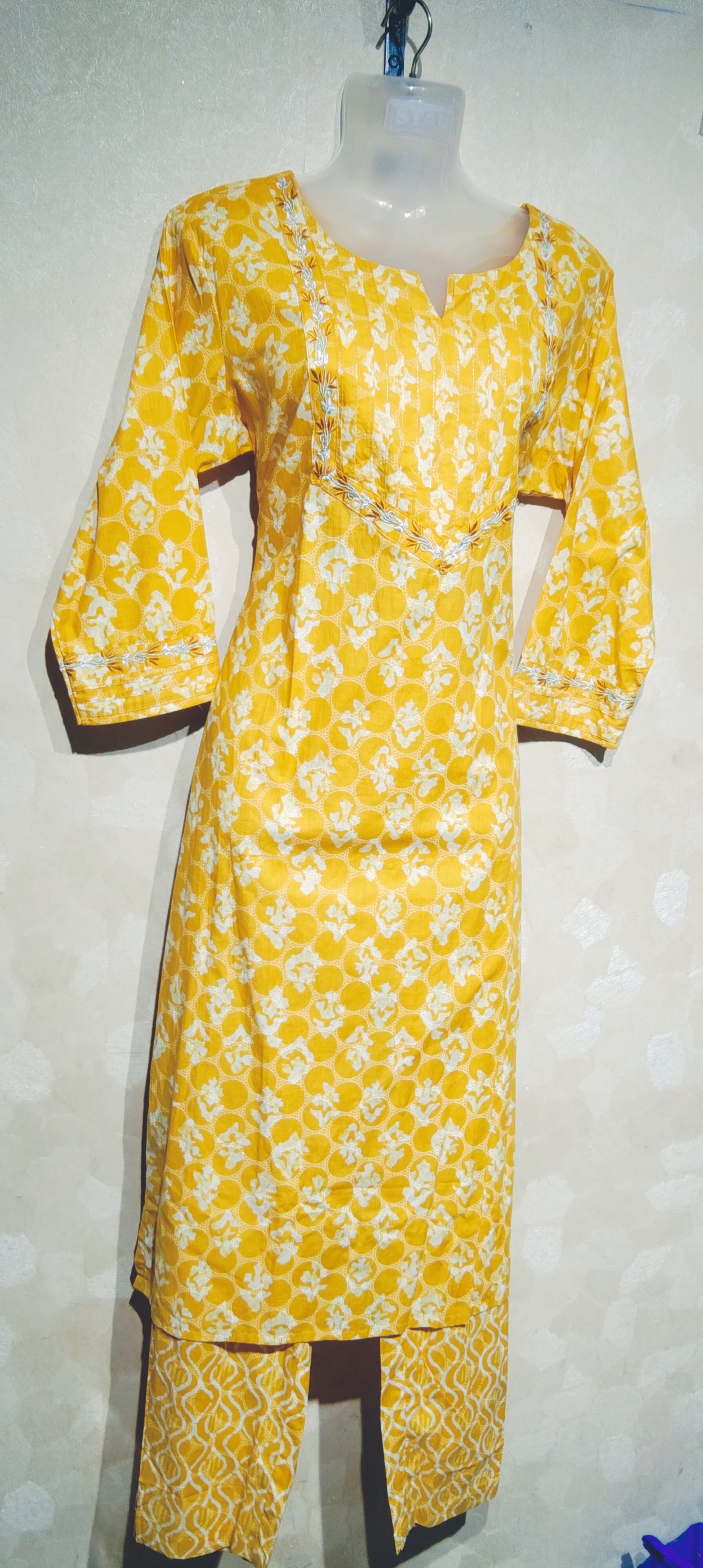 2 pic Cotton Yellow & Silver 