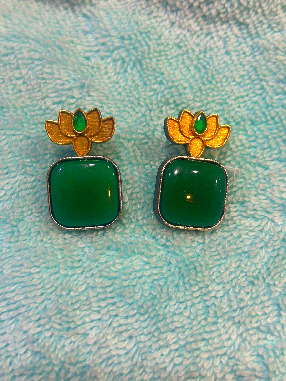 Earrings afgani green stone 30